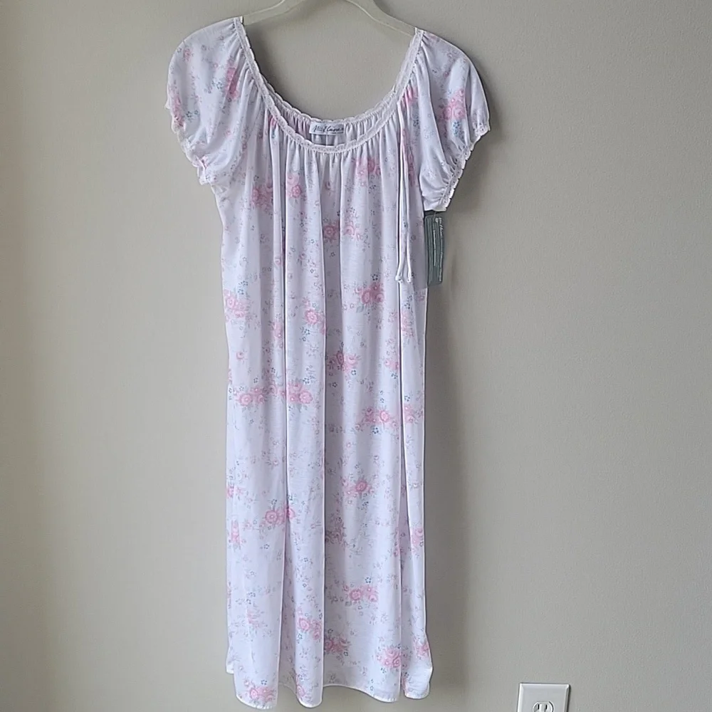 NWT Miss Elaine Pink Floral Nightgown And Robe‎ Set Vintage Size Small